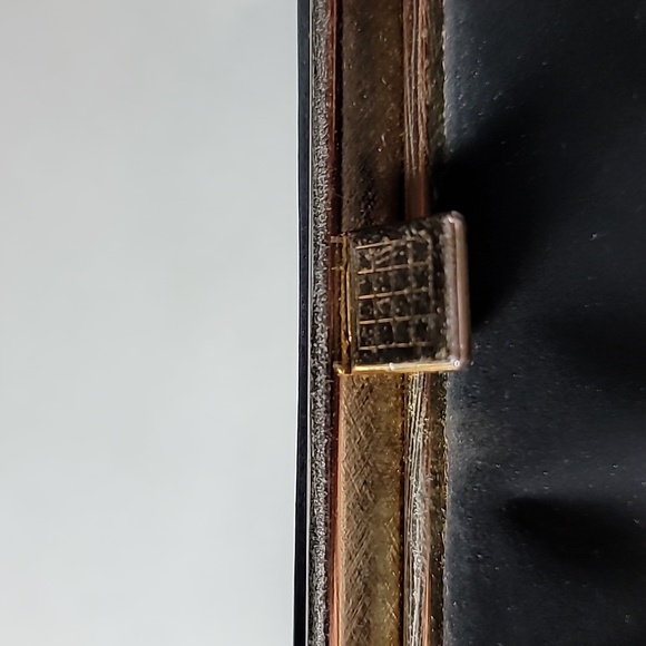 Handbag vintage black fabric red vinyl inside clasp closure hinge opening - Picture 12 of 13